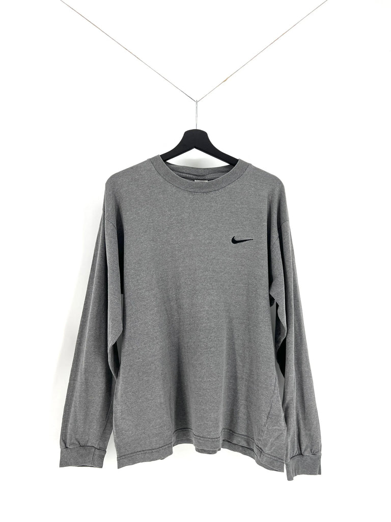 Vintage Nike Sweatshirt - M